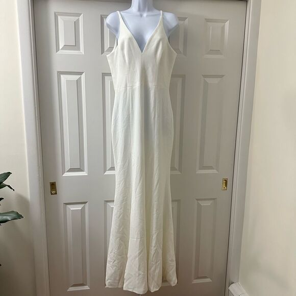 Dress the Population Iris Slit Crepe Gown size L - Picture 4 of 10